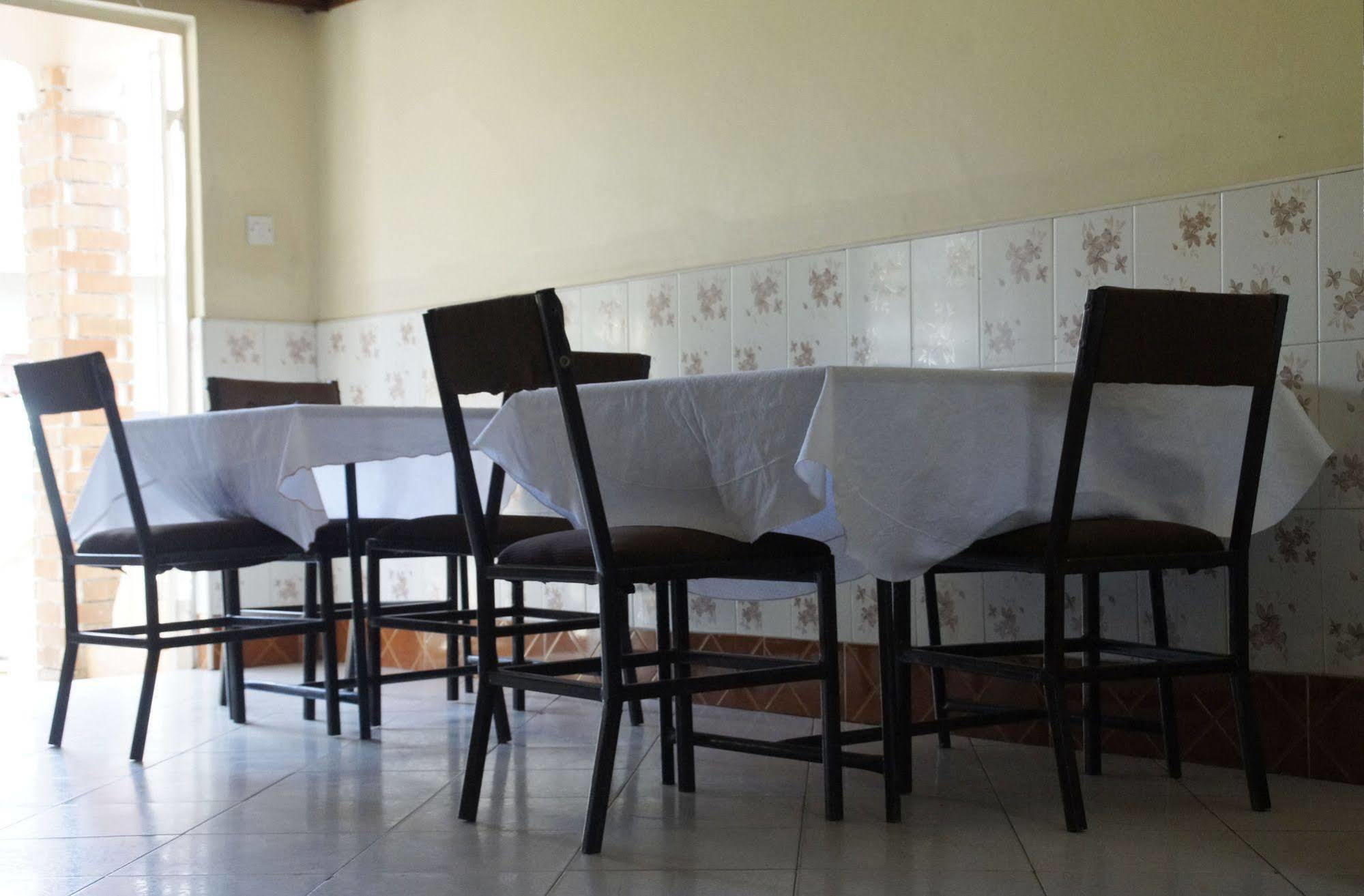 Keba Inn Lyamutundwe Zewnętrze zdjęcie